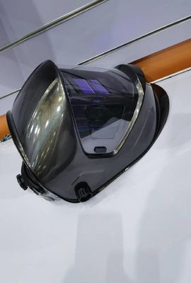 Ατομικό κράνος συγκόλλησης με φακό συγκόλλησης και ελαφρύ ημισφαιρικό φακό 4C