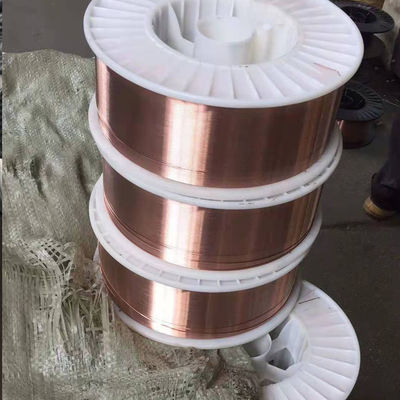 Προσαρμοσμένη υποστήριξη ER70S-6 Spool Carbon Steel Mig Solid Welding Wire για φακό συγκόλλησης