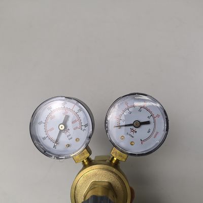 Διπλός ρυθμιστής αερίων για προσαρμοσμένη μείωση πίεσης σε βιομηχανικά περιβάλλοντα